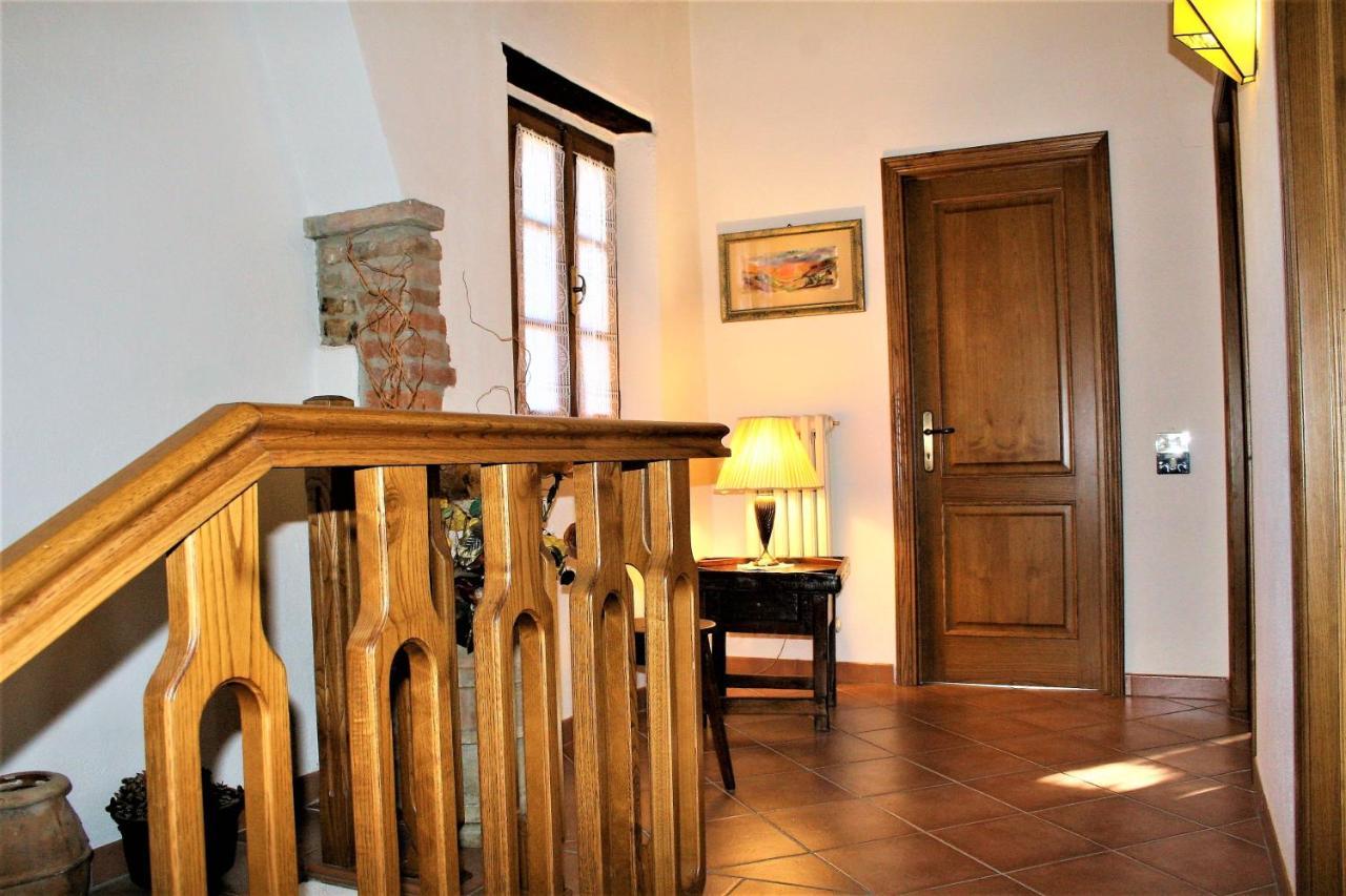 Antica Torre "La Casalta" Apartman Petroio Kültér fotó