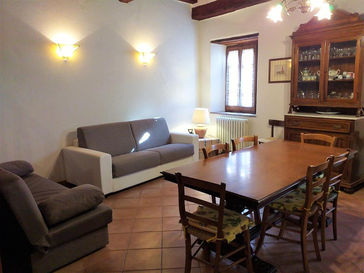 Antica Torre "La Casalta" Apartman Petroio Kültér fotó
