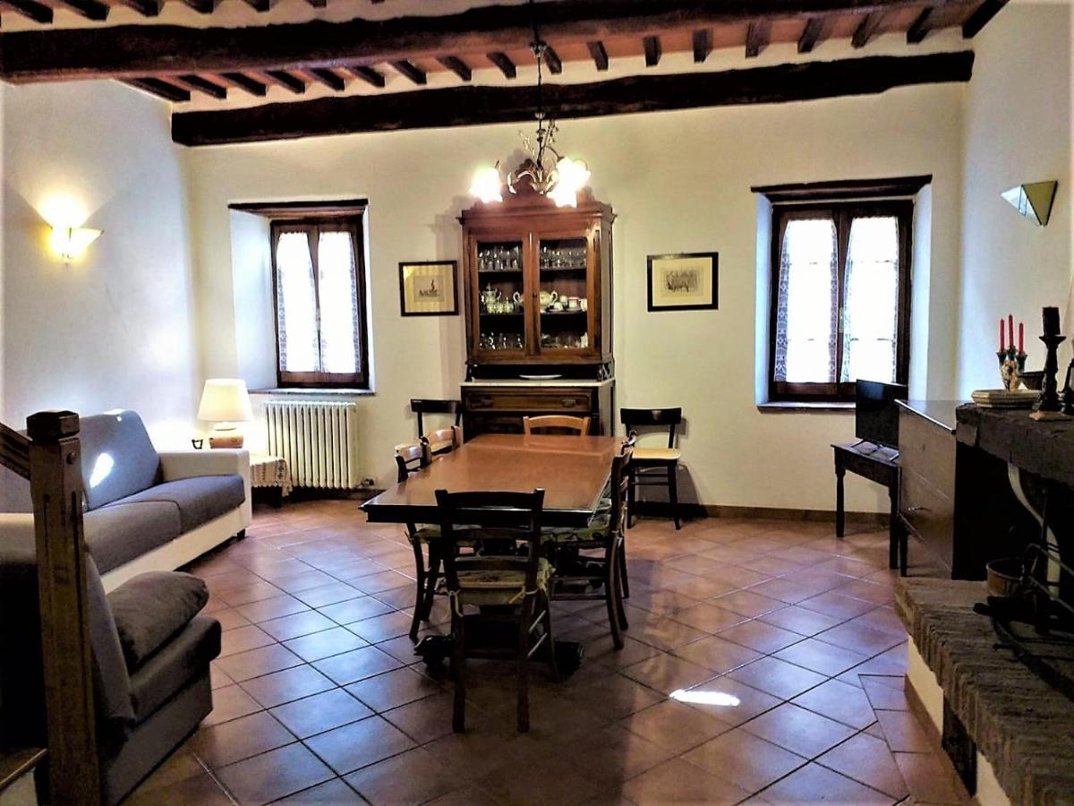 Antica Torre "La Casalta" Apartman Petroio Kültér fotó