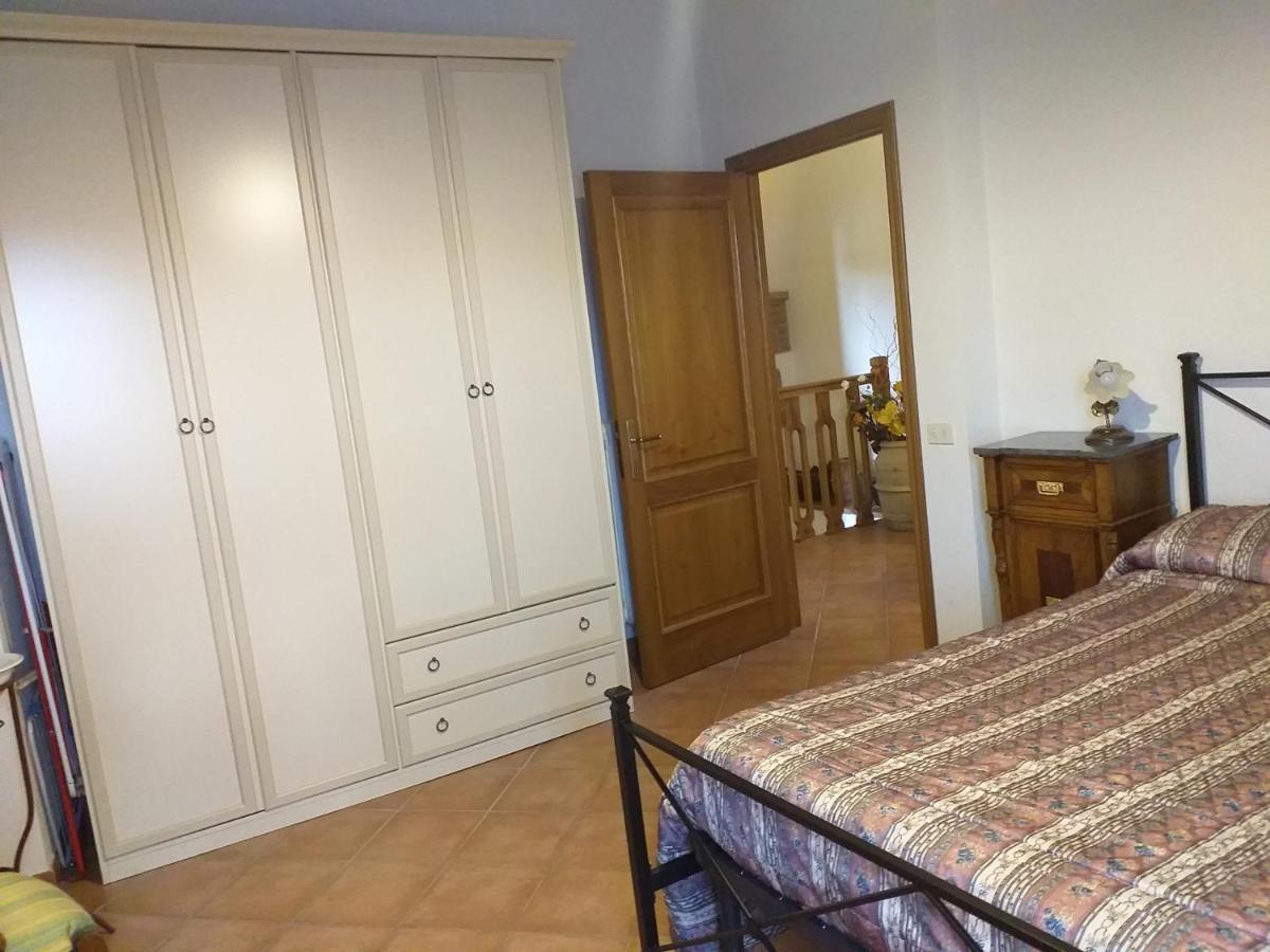 Antica Torre "La Casalta" Apartman Petroio Kültér fotó